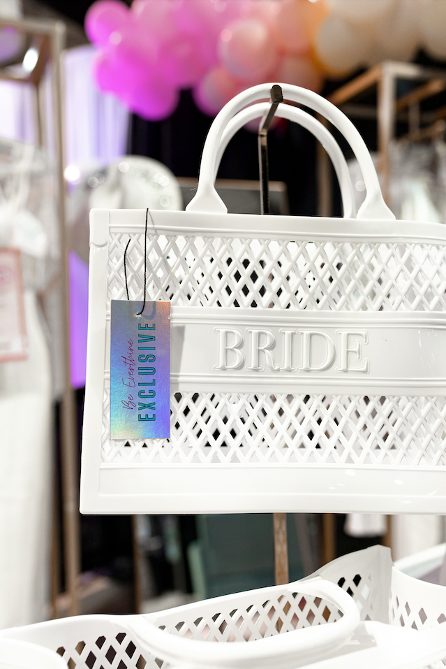 Lamyba Borsa Tote Sposa Bianca E Nera Con Trousse Trucco: Regalo Addio Al Nubilato, Matrimonio - 3